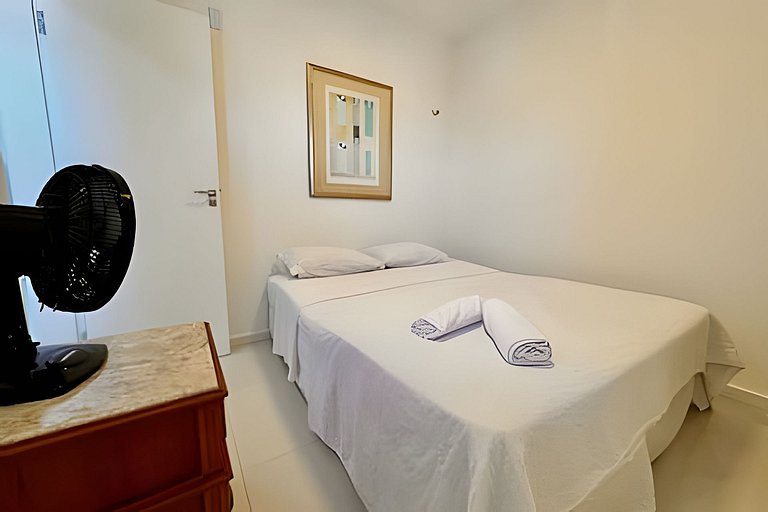 Apê a 90m da Praia: 5 Quartos,Wifi, Ar - UH 601