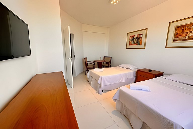 Apê na Praia: Vista Mar,5 Quartos, Ar e Wifi
