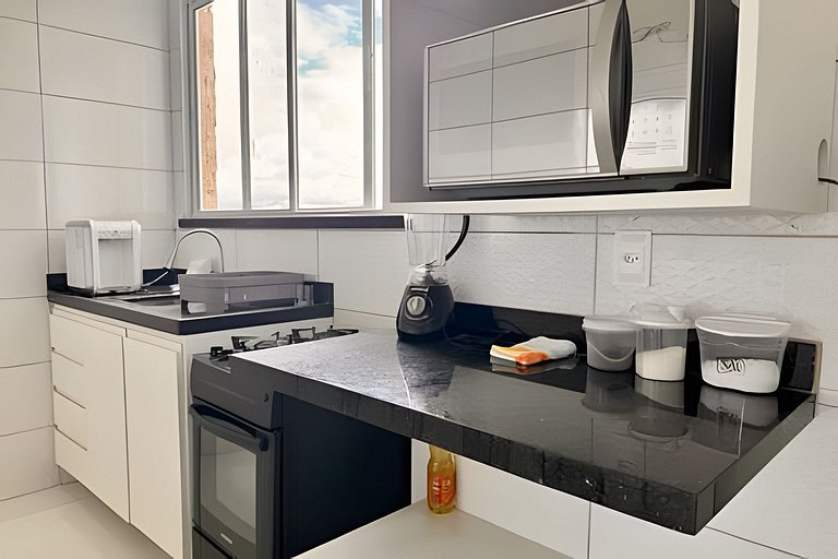 Suíte na Praia: Wifi, Office e Frigobar - UH 802