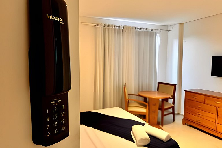 Suíte na Praia do Futuro: Wifi e Frigobar - UH 204