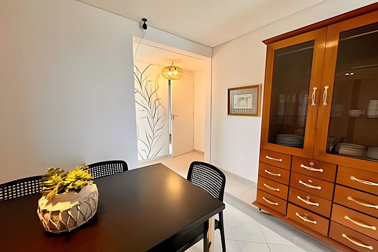 Suíte na Praia: Ar, Wifi, TV e Frigobar - UH 202