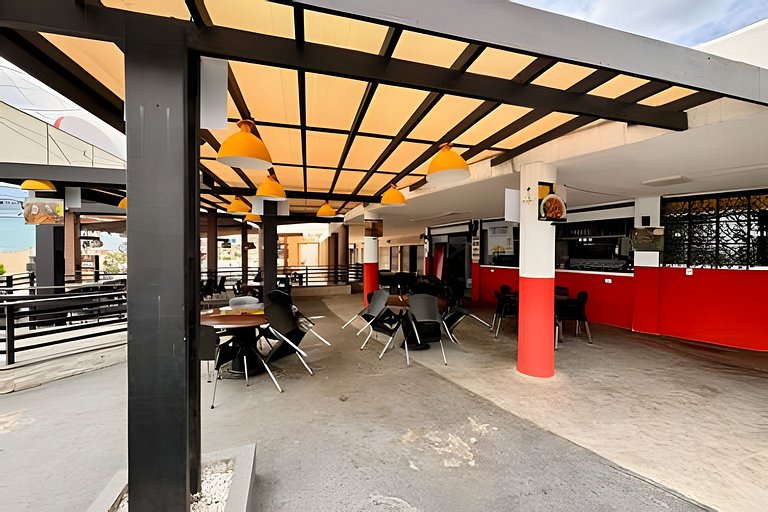 Studio a 1km do Beach Park: Lazer, Ar Cond e Vaga