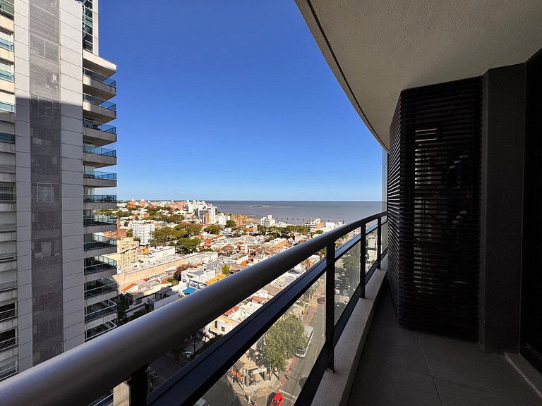 Apartamento de Luxo com Vista para o Mar em Buceo