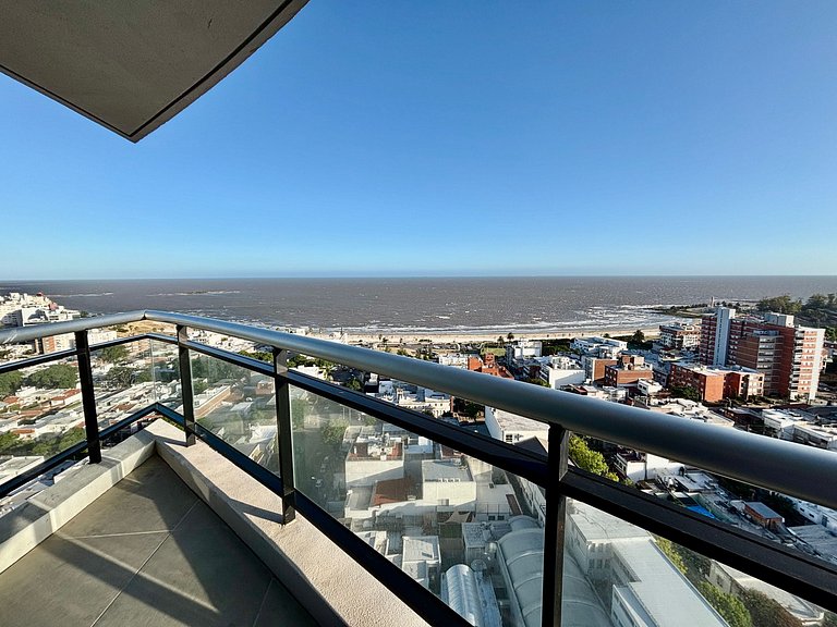 Vista Mar, 2 Quartos, Academia e Piscina em Buceo