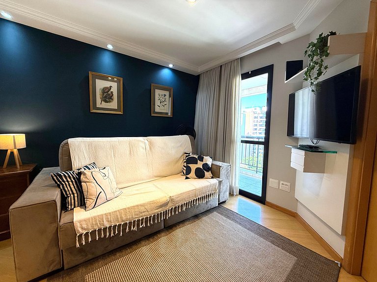 Apê Moema: 2 Quartos, Ar e Estacionamento - UH117