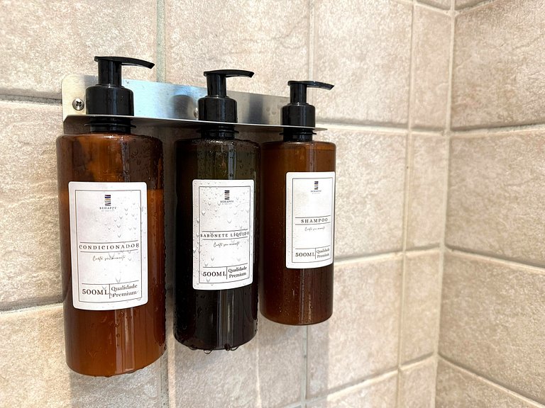 Apê Moema: 2 Quartos, Ar e Estacionamento - UH117