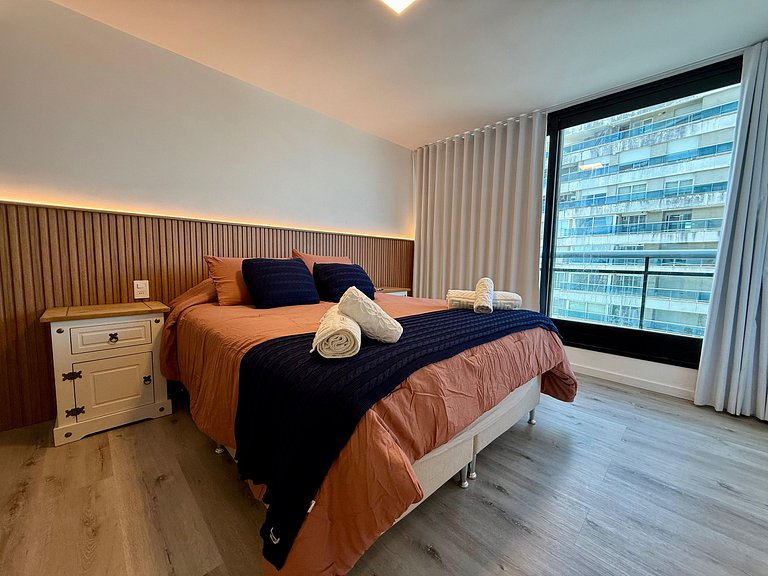 Apartamento de Luxo com Vista para o Mar em Buceo