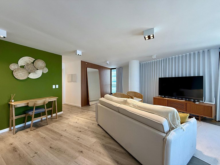 Apartamento de Luxo com Vista para o Mar em Buceo