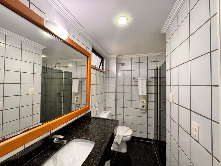 Suíte com vista, estacionamento, e Piscina-517