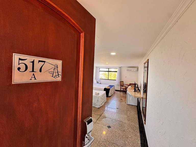 Suíte com vista, estacionamento, e Piscina-517