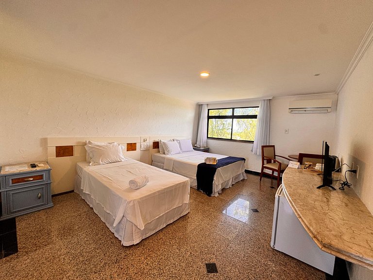 Suíte com vista, estacionamento, e Piscina-524